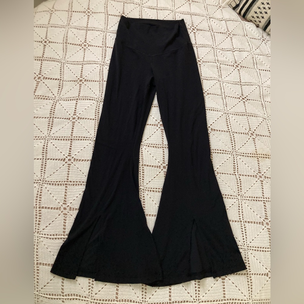 Aerie Medium Flare Leggings